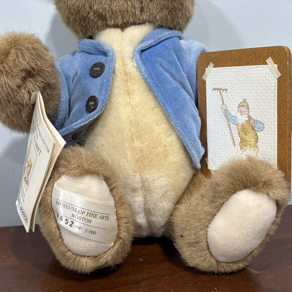 Museum Of fine Arts Boston MFA Peter Rabbit Limited Edition Plush - Picture 5 of 12